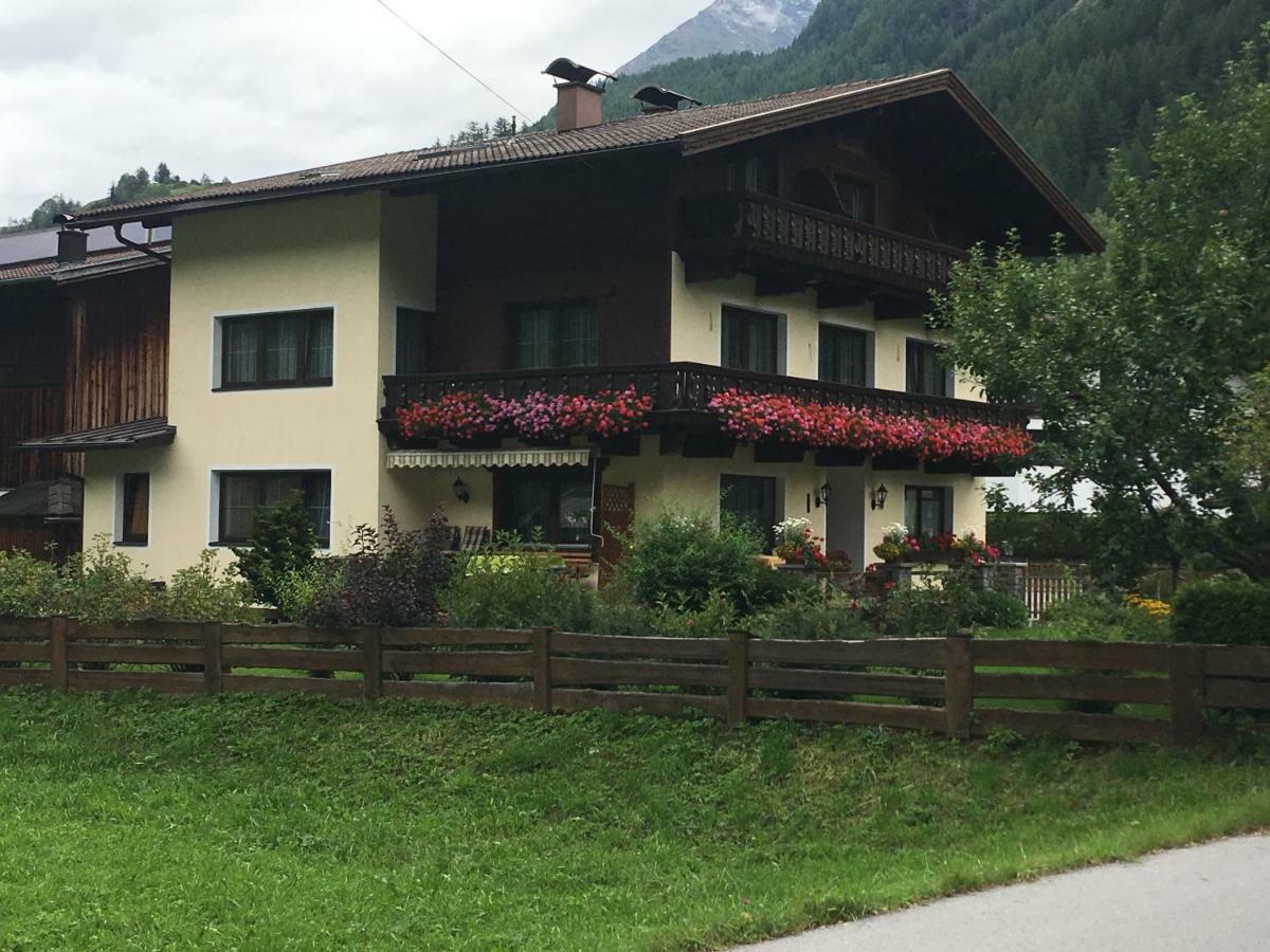 Landhaus Kuen フーベン エクステリア 写真